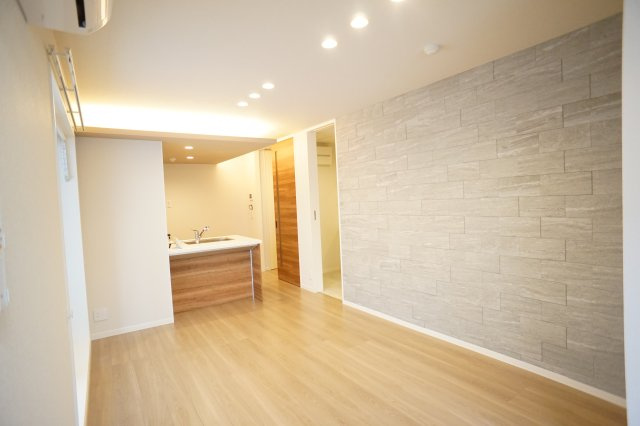 ライムストーン新大宮の居間・リビング