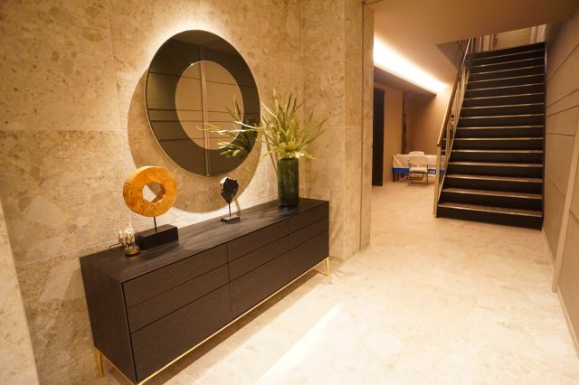 ライムストーン新大宮のロビー