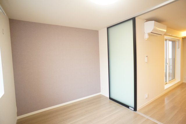 ライムストーン新大宮の居間・リビング