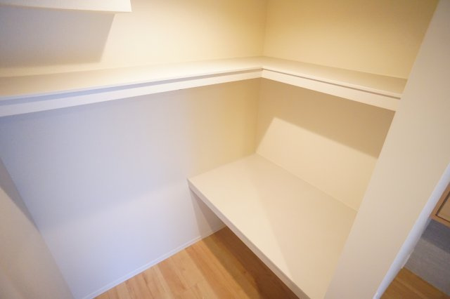 シャーメゾン　コンフォーザの収納