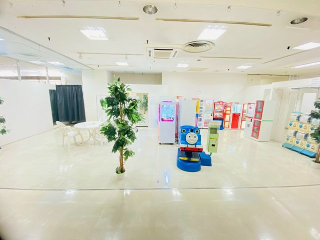 岡崎シビコの内装