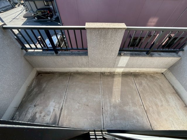 花田戸建のバルコニー