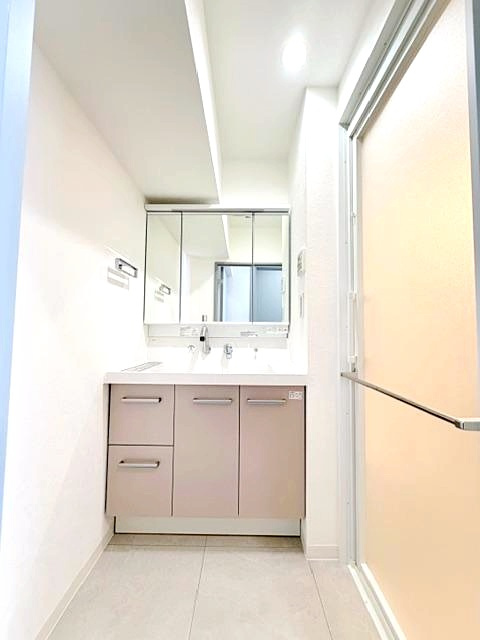 エスペランサ第3藤が丘の独立洗面台