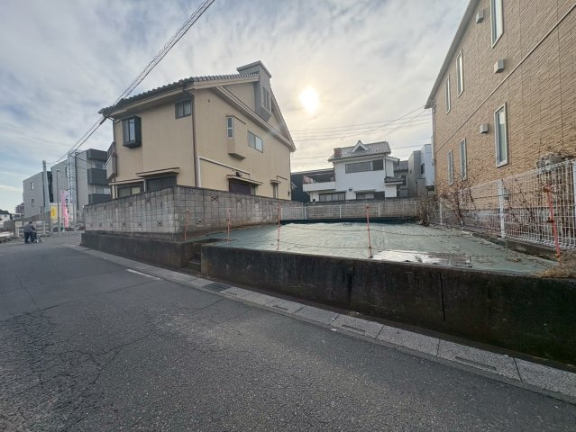 川越市藤間　建築条件なし売地　東武東上線『新河岸駅』徒歩6分　【高階小学区】の前面道路含む現地写真