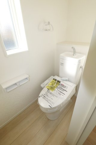 矢吹町八幡町　　　1号棟　　　善郷小学校、矢吹中学区のトイレ