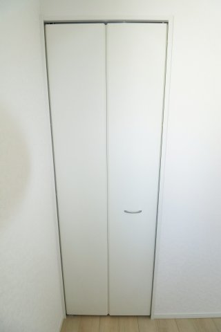 矢吹町八幡町　　　1号棟　　　善郷小学校、矢吹中学区の収納