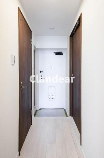 東十条グリーンハイツの玄関|ドキドキの新生活も、安心してスタート。ぴったりの住まいを見つけませんか？クランディアが一緒に住まい選びをサポートします‼　まずは、お気軽にお問合せください　＃クランディア