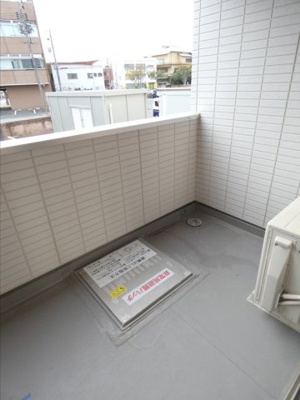 【バルコニー】 | セントラルヒルズ | 開放的で明るい空間を演出してくれるバルコニーです