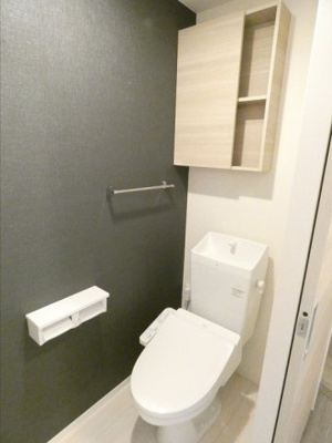 【トイレ】 | セントラルヒルズ | 落ち着いた色調のトイレです