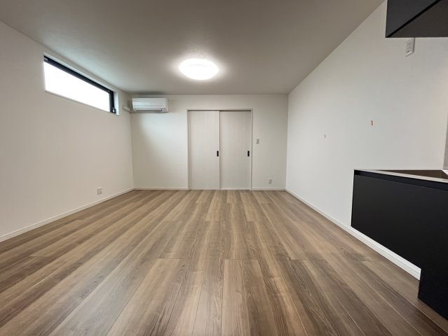 Class-A長瀬の洋室