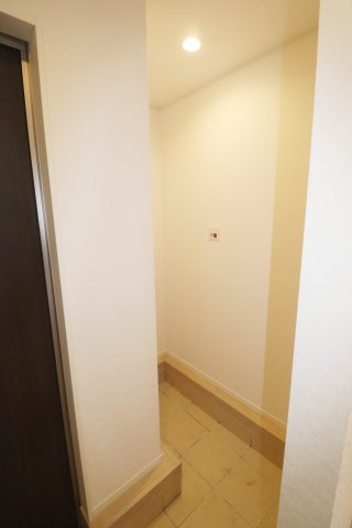 矢吹町八幡町　　　２号棟　　　善郷小学校、矢吹中学区の玄関|土間収納