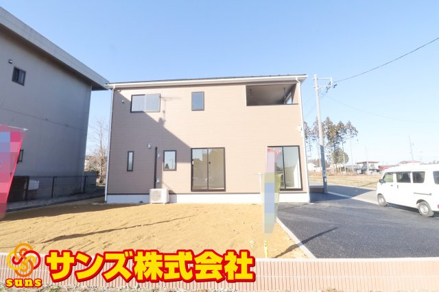 矢吹町八幡町　　　２号棟　　　善郷小学校、矢吹中学区の外観|東側から見た外観