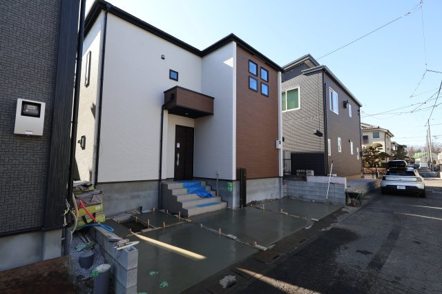 《仲介手数料無料》上尾市向山３丁目41-15新築一戸建てグラファーレ