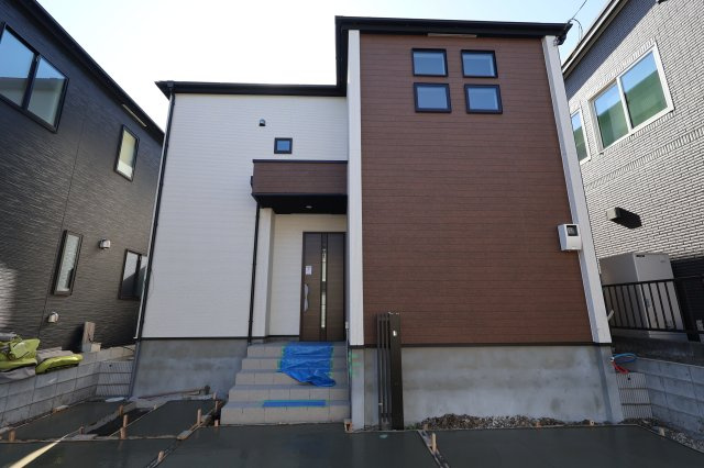 《仲介手数料無料》上尾市向山３丁目41-15新築一戸建てグラファーレ