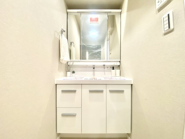 【独立洗面台】