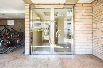 【エントランス】 | パークウェル方南町 | エントランスです。