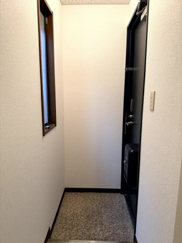 ハイツムーミンの玄関