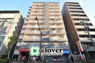 【外観】 | 手入れの行き届いた外壁やエントランスなど、「見ればわかる」レベルで清潔感を保ったマンションです。築年数を感じさせない姿で皆様をお出迎えします。～即日のご見学可能～　お問合せはお気軽にどうぞ。