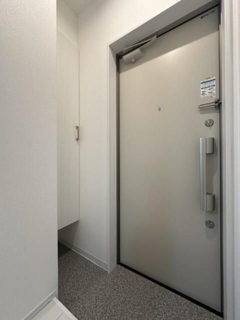 コルビジェⅣの玄関