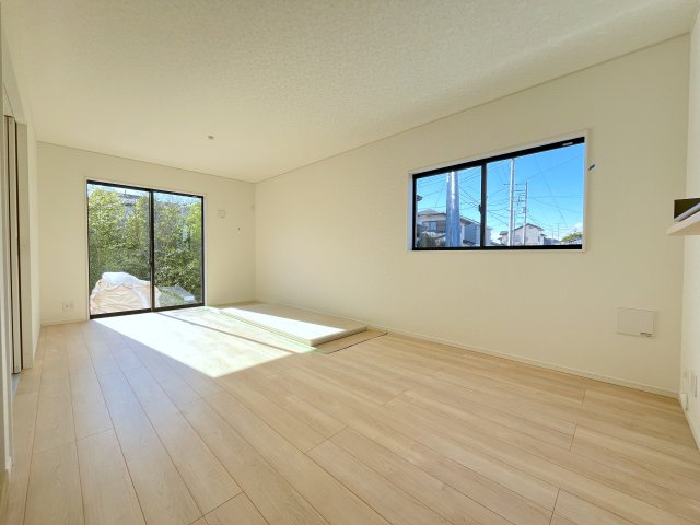 【居間・リビング】 | 熊谷市原島第1　クレイドルガーデン　新築戸建　全1棟　1号棟