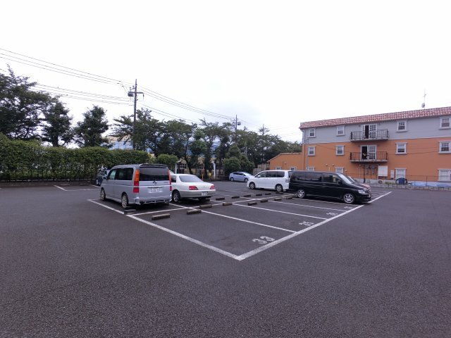【駐車場】