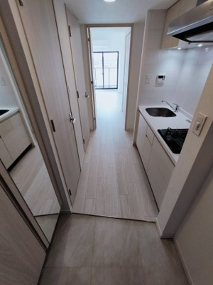 【玄関】 | S-RESIDENCE高井田Central