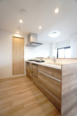 【キッチン】 | 【上質リノベ】コムズ天満 | 室内（2025年3月29日11：00頃）撮影