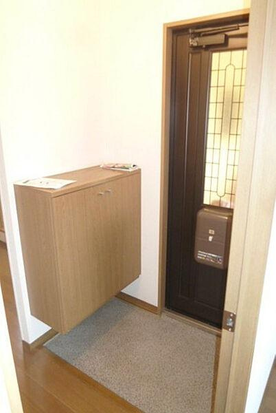 コンフォートヴィラの玄関|※同タイプのお部屋になります。