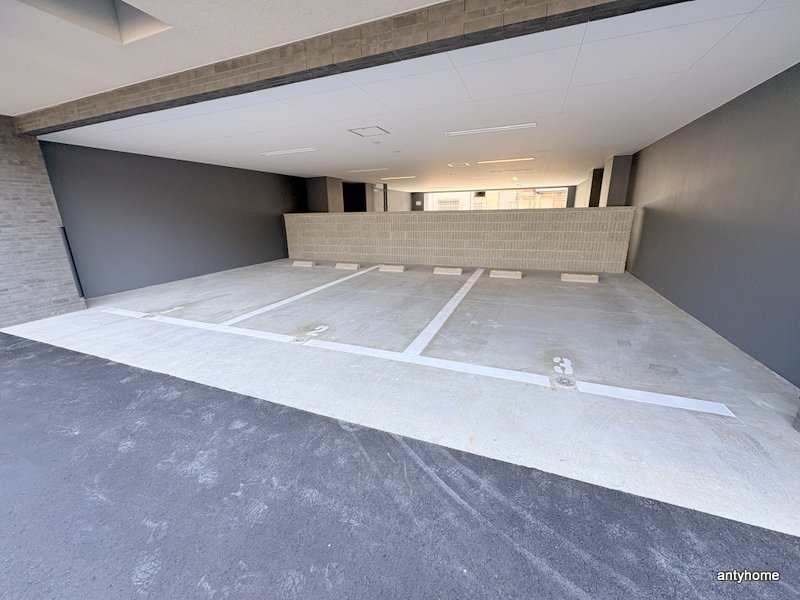ファステート大阪アステール　仲介手数料無料の駐車場