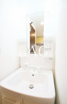 【洗面所】 | サンライト新浦安 | 洗面台です。