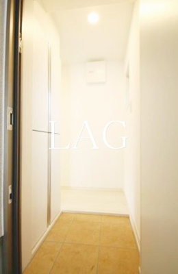 【玄関】 | サンライト新浦安 | 玄関です。