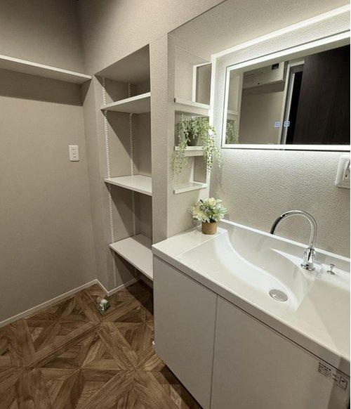 マンション青山カメリアの独立洗面台