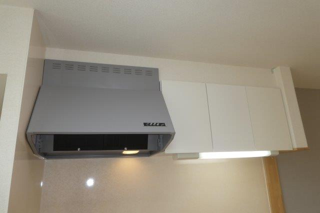 ＭＫ・ポラリスＢのキッチン|ｷｯﾁﾝ上収納