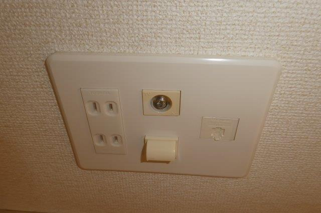 ＭＫ・ポラリスＢの設備|ＴＶジャック・電話モジュラー