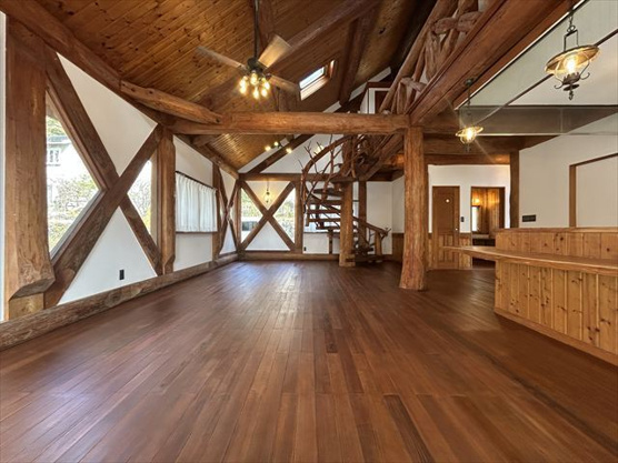 【居間・リビング】 | 南大室台　戸建