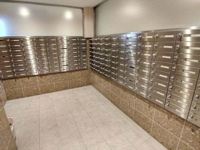 ライオンズヒルズ朝霞台の設備|郵便受け