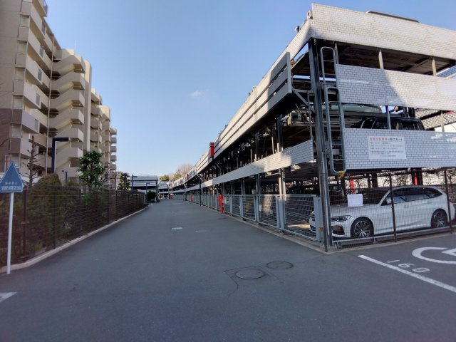 ライオンズヒルズ朝霞台の駐車場|駐車場