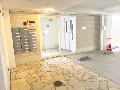 【エントランス】 | BRICK　HOUSE