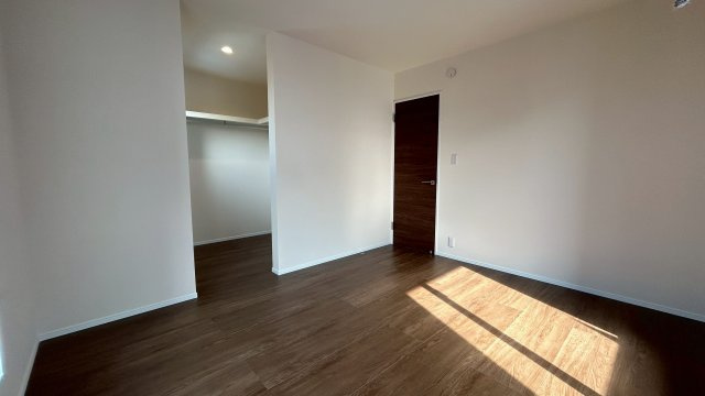 久留米市高良内町第十一の洋室