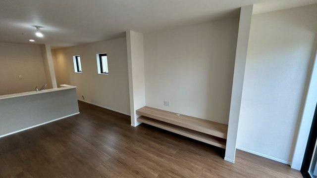 久留米市高良内町第十一の居間・リビング