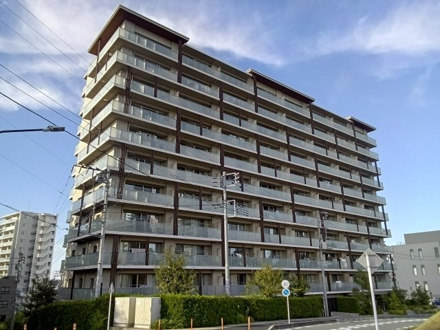 ライオンズ狭山グランテラスの外観