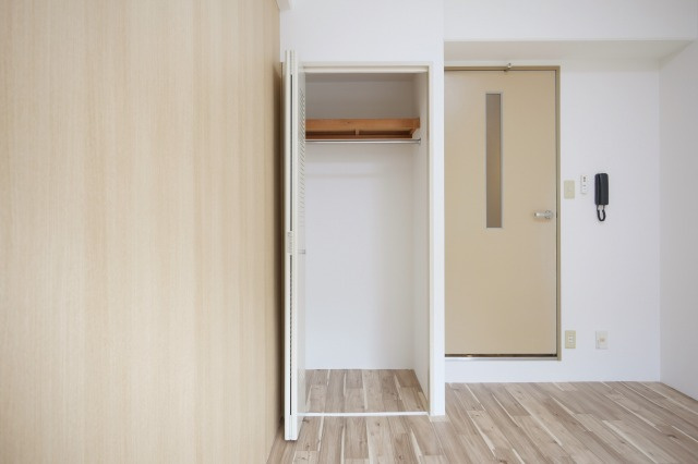 大阪市城東区野江４丁目の賃貸マンションの収納