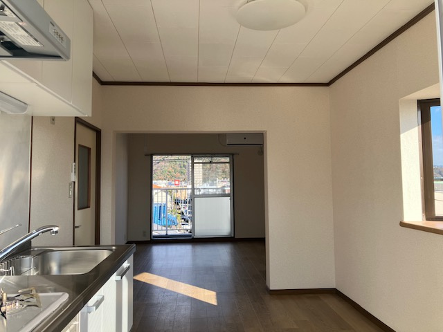 コーポエンドレスの居間・リビング