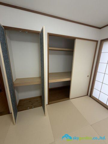 平塚市高根2丁目　中古戸建の収納