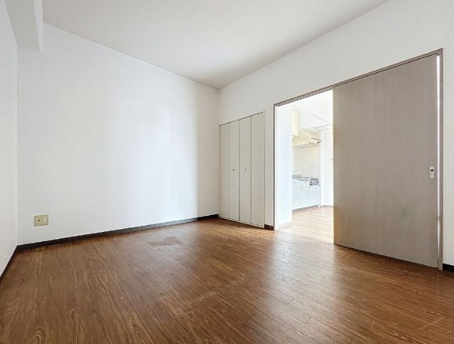 ブリヤン西川口の洋室