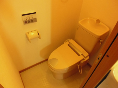 【トイレ】 | プランドール | 温水洗浄便座。