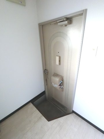 【玄関】