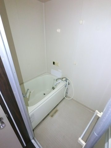 【浴室】 | ※仕様が異なる場合が御座います