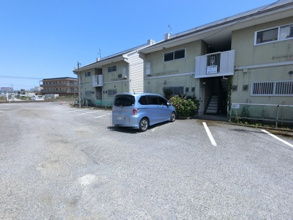 【駐車場】