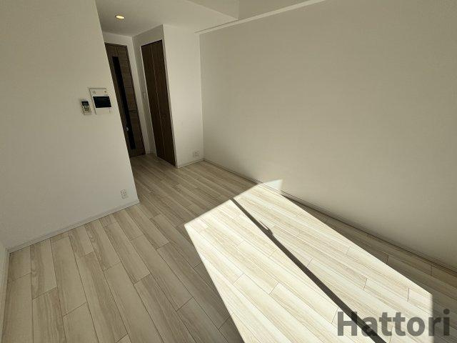 M-RESIDENCE新大阪Gardenの居間・リビング